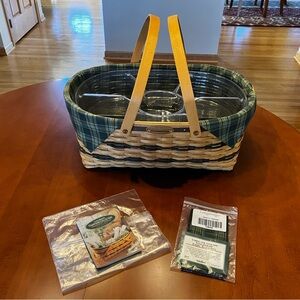 Longaberger Traditions 1999 Generosity Basket W Liner, 2 Protectors, Handle Tie